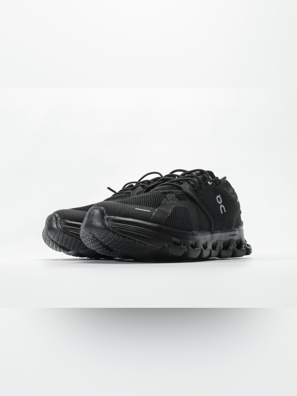 On Running Kids Cloud 6 Athletic
Shoe All - Black ๐๐ปโโ๏ธ๐๐ปโโ๏ธ(SIZE 12.5C) - Picture 6 of 7